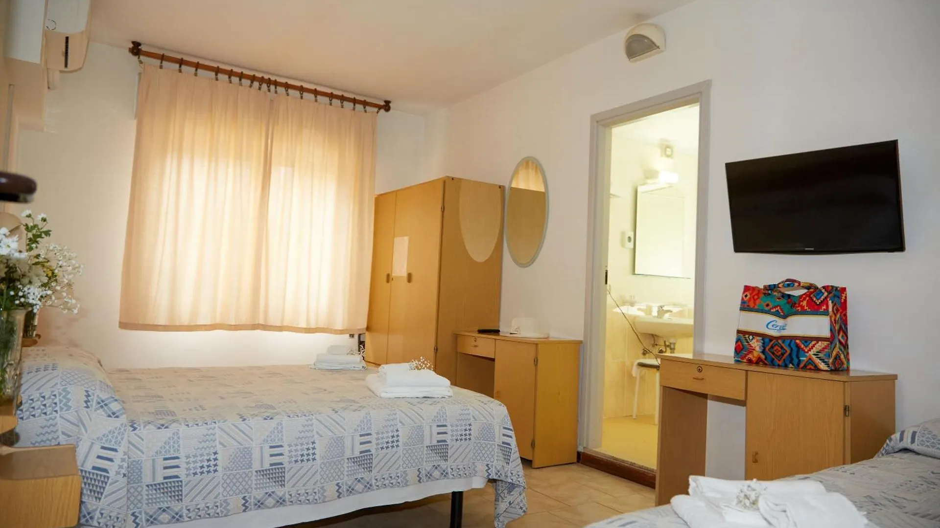 Hotel Italiacervia 0*, Cervia